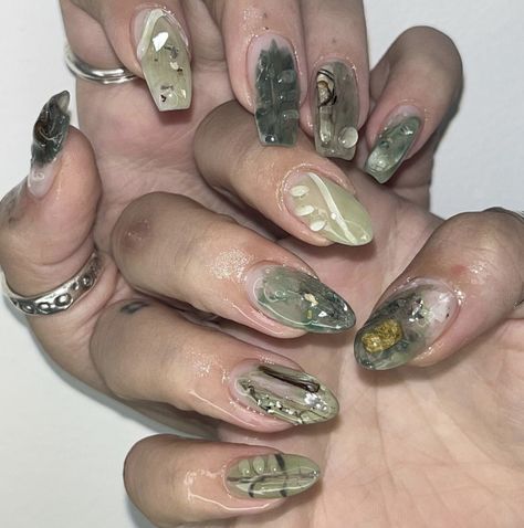 Wabi Sabi Nails, Leafy Nails, Hippie Nails, Pretty Gel Nails, Soft Nails, Dream Nails, Fire Nails, Funky Nails, Cute Nail Designs