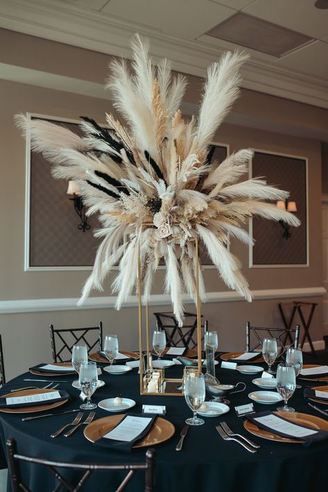 Black And Copper Wedding Flowers, Pampas Grass Wedding Black, Black White Green Beige Wedding, Black Copper White Wedding, Creme And Black Wedding, Black And Tan Wedding Reception, Black White Gold Boho Wedding, Black Wedding With Pampas, Black And White October Wedding