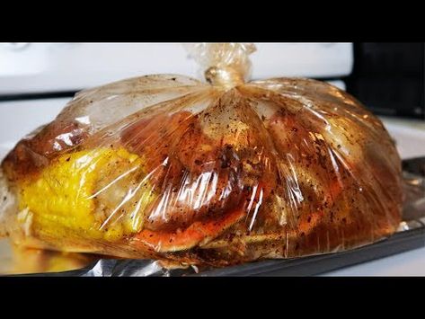 How To Boil Seafood, Sea Food Boil Recipe In A Bag, Crablegs Seafood Boil, Seafood Boil In A Bag In Oven, Crab Boil In A Bag Recipe, How To Make Seafood Boil, Seafood Broil Recipe, Juicy Seafood Boil, Seafood Boil Recipes In A Bag