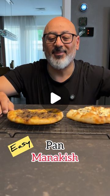 Manakish Recipe, Pizza Pie, Delicious Bread, Recipes Homemade, Middle Eastern Recipes, Arabic Food, Bread Recipes Homemade, Top 4, Dry Yeast