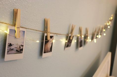 Tumblr Rooms, Perfect Bedroom, Polaroid Pictures, Teen Room Decor, Room Display, Decoration Inspiration, Picture Hanging, Teen Room