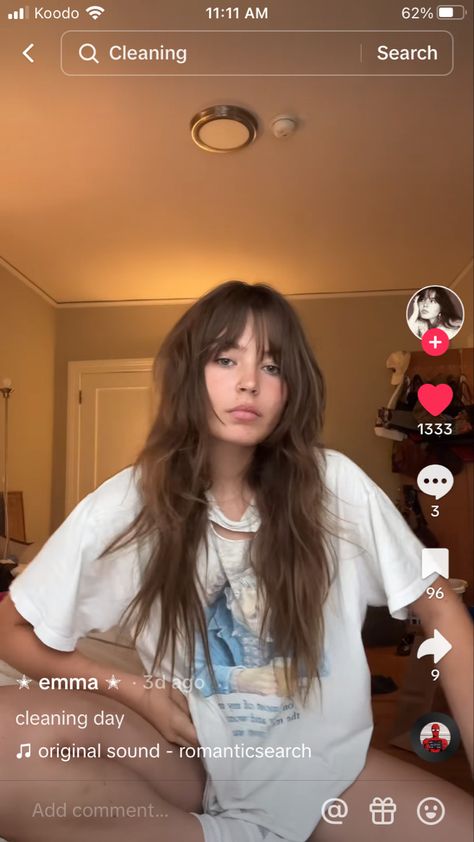 Long Wolfcut Women, Indie Sleaze Hairstyles, Wolf Cut With Curtain Bangs Long Hair, Shaggy Mullet Long Hair, Shaggy Haircuts No Bangs, Shaggy Long Haircuts, Bangs Inspo Long Hair, Wolf Cut Long Hair Straight Unstyled, Wavy Bangs Long Hair