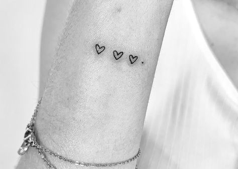 Small Heart Wrist Tattoo, Family Heart Tattoos, Little Heart Tattoos, Simple Heart Tattoos, Heart Tattoo Wrist, Tiny Heart Tattoos, Tiny Wrist Tattoos, Small Heart Tattoos, Petit Tattoo