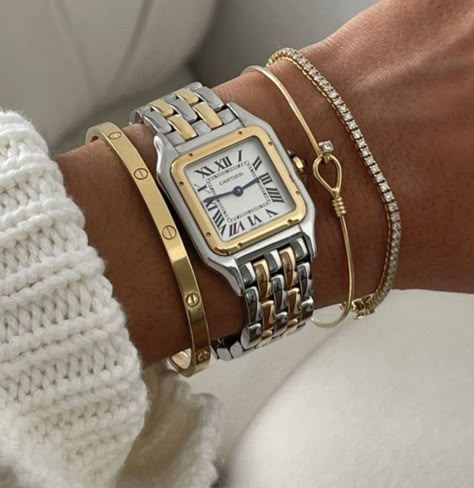 Cartier Watches Women, Wrist Stack, Jewelry Stack, Bracelet Cartier, Luxe Jewelry, Bracelet Love, Cartier Watch, Classy Jewelry, Jewelry Essentials