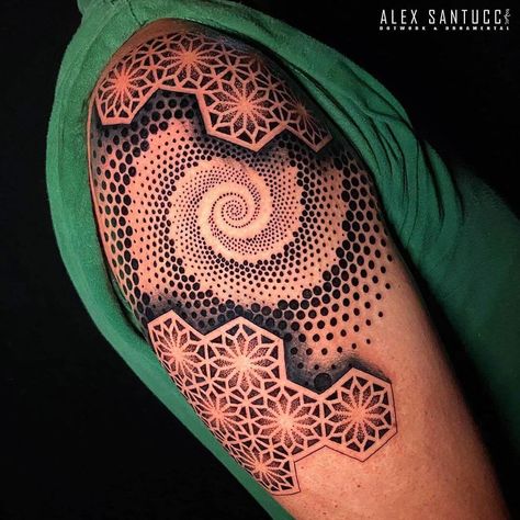 Tattoos With Circles, Transform Tattoo, Mandala Tattoo Mann, Tatouage Fibonacci, Geometric Shape Tattoo, Fractal Tattoo, Fibonacci Tattoo, Geometric Tattoo Sleeve Designs, Sacred Tattoo