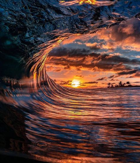 Image may contain: ocean, water, sky and outdoor Hawaii Waves, Sky Weather, Waves Photography, Waves Wallpaper, Ocean Wallpaper, Sunset Wallpaper, Ocean Photography, Nature Landscape, Nature Travel