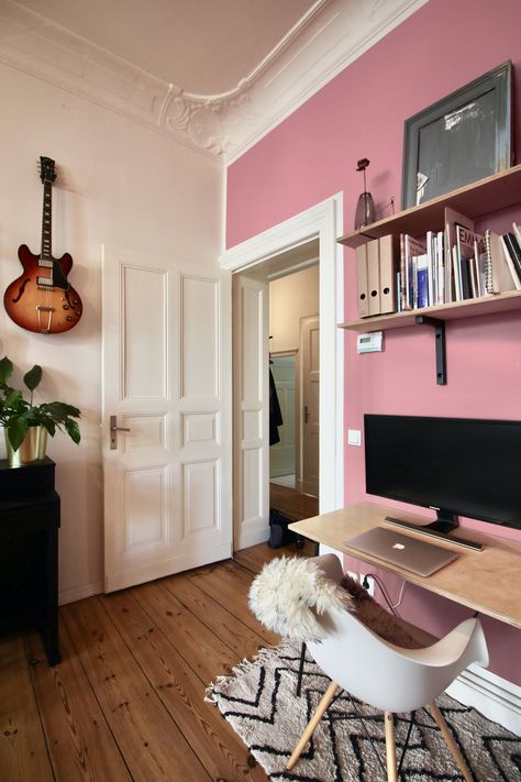 YesColours | Mellow Pink paint swatch Pink Walls Grey Carpet, Half Coloured Walls, Living Room With Pink Accents, Black Pink Room, Pink And Black Room, Pink Dressing Room, Pink Painted Walls, Pink Accent Walls, Deco Studio