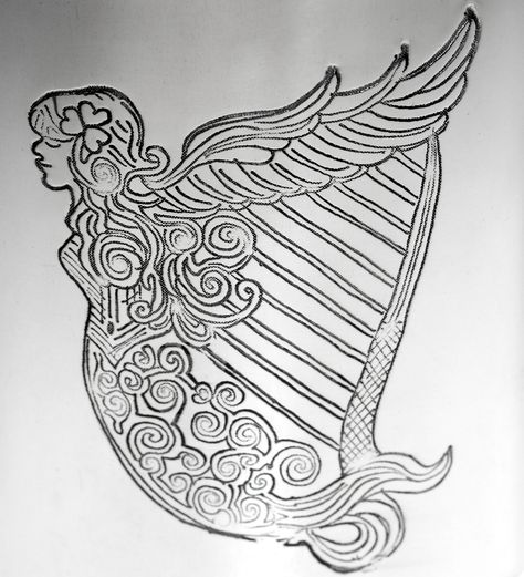 Irish Aesthetic, Harp Design, Deep Images, Pewter Tankard, Irish Harp, Celtic Tattoos, Simple Gift, Hip Flask, Celtic Designs