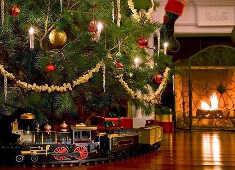 Train Under Christmas Tree, Train Around Christmas Tree, Christmas Toy Train, Christmas Tree Train, Christmas Tree Poster, Christmas Dreaming, Under The Christmas Tree, Real Christmas Tree, Christmas Events