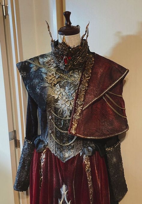 Medieval Gown, Diy Kostüm, Fantasy Costumes, Fantasy Clothing, Fancy Outfits, Fantasy Fashion, Character Outfits, Costume Design, Our Life