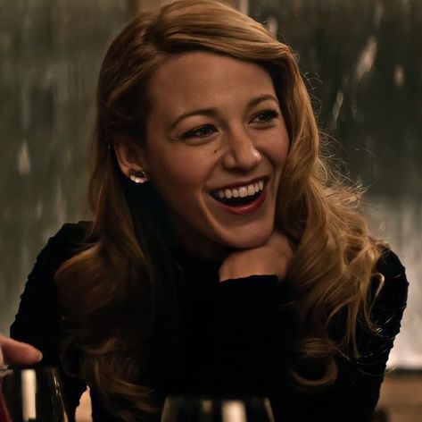 Age Of Adeline Hair, Age Of Adeline Aesthetic, Adeline Bowman, Blake Lively Age Of Adaline, Blake Lively Age, Adaline Bowman, Making Oc, Blake Lively Outfits, The Age Of Adaline