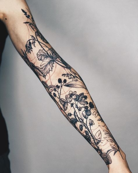 Had an amazing opportunity to work on this floral sleeve with a grass snake hidden inside it. Everything apart from the snake is freehanded and there is a little strawberry plant that got some new life breathed into it. It took about 13 hours during two longer and one short session to finish everything. Thank you so much for your trust and patience @mandariinsy I enjoyed every second of creating this. #sleevetattoo #eestitattoo #helsinkitattoo #floralsleeve Grass Snake, Snake Hides, Strawberry Plant, Garden Tattoos, Key Tattoo, 13 Hours, Strawberry Plants, Sister Tattoos, Snake Tattoo