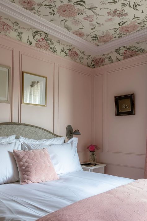 Victorian Wallpaper Ceiling, Chair Rail Wallpaper Bedroom, Paneling With Wallpaper Inside, Floral Wallpaper Ceiling Bedroom, Wallpaper Above Bed, Bedroom Wallpaper Ideas Master Ceiling, Beadboard Bedroom Ceiling, Floral Ceiling Wallpaper, Pink Wallpaper Room Ideas