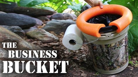 You can't carry a toilet around with you, but you CAN carry the business bucket around pretty easily. Here is how to make it. The Business Bucket is a pretty simple little DIY poop bucket to Diy Outdoor Toilet, Camping Gear Checklist, 5 Gallon Buckets, Camper Awnings, Outdoor Toilet, Camping Toilet, Popup Camper, Camping Tools, Emergency Supplies