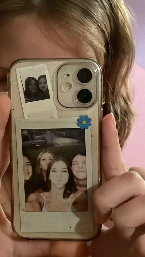 Aesthetic phone case mirror pic Clear Phone Case Ideas Polaroid, Polaroid Cases, Phone Case Mirror, Picture Phone Cases, Clear Phone Case Design, Photo Phone Case, Customised Phone Case, Case Ideas, Aesthetic Life