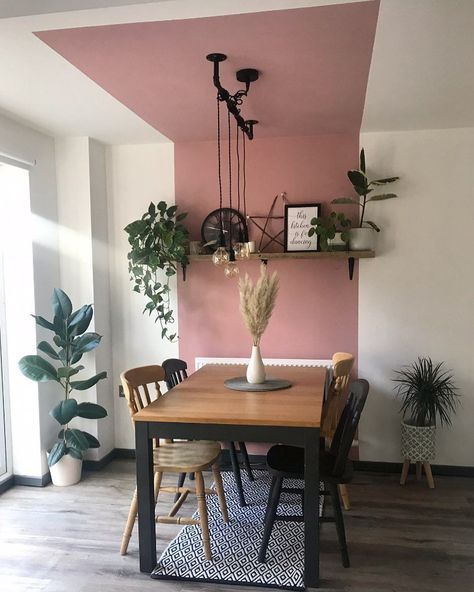 Fun Dining Room, Ikea Dining, Bedroom Colour, Dining Room Paint, Dining Room Wallpaper, Dining Room Ceiling, Dining Room Colors, Kitchen Extension, Dining Room Inspiration