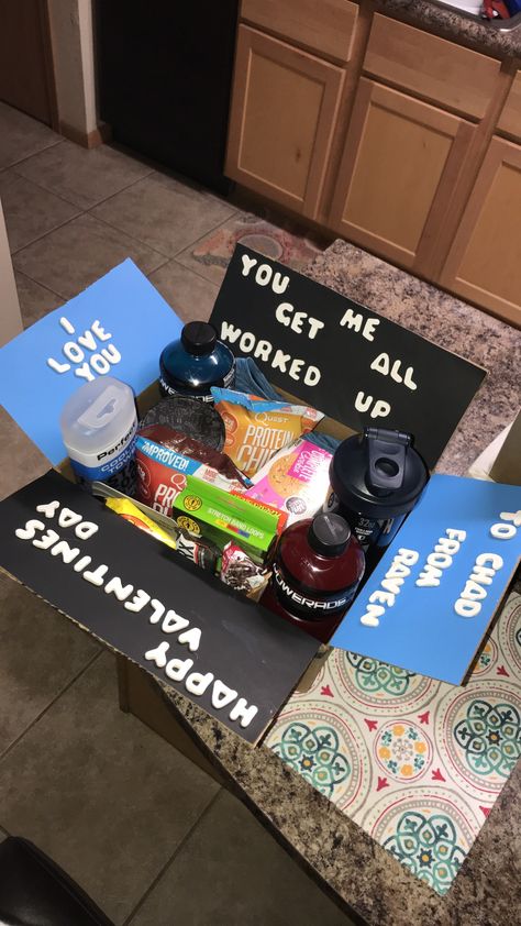 Valentine’s Day gift for the gym obsessed boyfriend! Valentines Gift For Football Boyfriend, Wrestling Boyfriend Gifts, Wrestling Gifts For Boyfriend, Gifts For Boxing Boyfriend, Birthday Gifts For Gym Boyfriend, Valentines Gift For Gym Rat Boyfriend, Gym Care Package For Him, Boxing Gifts For Boyfriend, Gym Bro Gift Basket