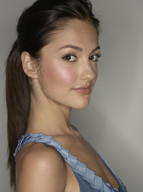 Minka Kelly. Minka Kelly Makeup, Minka Kelly, Leighton Meester, White Dresses For Women, Blonde Women, Without Makeup, Beautiful Eyes, Singers, Beautiful People