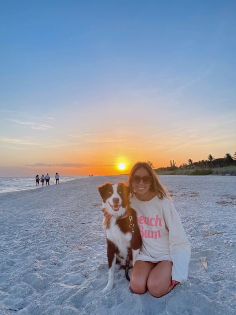 Dog Beach Pictures, Australian Shepherd Aesthetic, Dog Picture Ideas, Beach Dog Photos, Shepherd Aesthetic, Dog Photo Ideas, Cute Dog Names, Dog Photography Poses, Mom Instagram