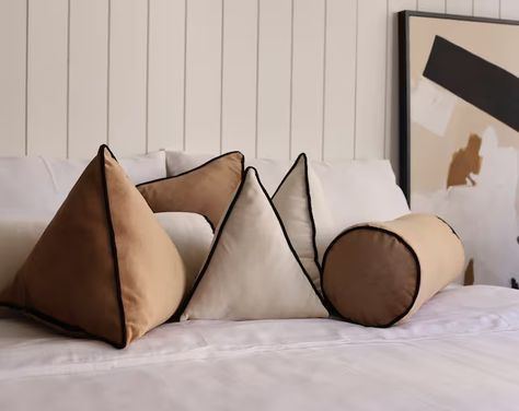 wideas - Etsy Pillow Shapes, Pillow With Piping, Cushion With Piping, Fireplace Stockings, Triangle Pillow, Shaped Pillow, Large Pillows, Small Pillows, Velvet Pillow