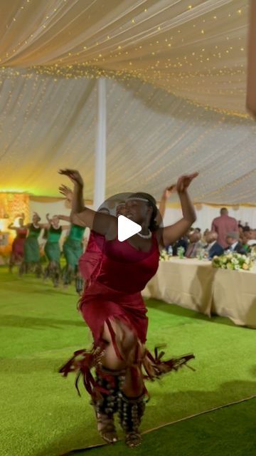 Inyamibwa AERG on Instagram: "Inyamibwa ❤️" Maquillage Halloween Simple, African Dance, Dance Choreography Indian, Music Dance, Dance Moms Videos, Belly Workout, June 30, Flat Belly Workout, Hip Hop Dance