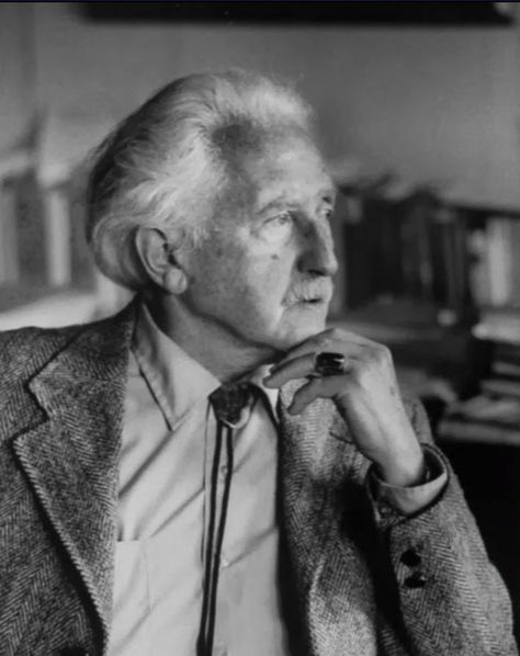 Erik Erikson Erik Erikson, Student Choice, Psychology Student, Educational Psychology, Human Development, Child Development, High School Students, Best Teacher, Lessons Learned