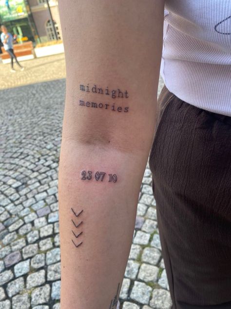 Midnight Memories Tattoo, Midnight Tattoo Ideas, 1 Direction Tattoos, 1d Tattoos Ideas, 1d Inspired Tattoos, One Direction Tattoos Ideas, One Direction Tattoo, 1d Tattoos, One Direction Tattoos