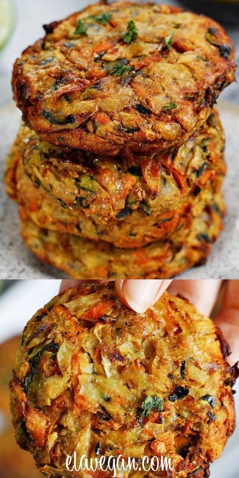 Vegan Zucchini Fritters, Vegetable Fritters, Potato Patties, Zucchini Fritters, Fritter Recipes, Potato Pancakes, Homemade Snacks, Meatless Meals, Meat Free