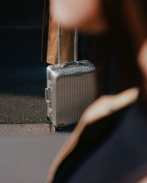 RIMOWA (@rimowa) • Instagram photos and videos Suitcase Photography, Rimowa Luggage, Marriot Hotel, Streets Of Tokyo, Hotel Ads, Holiday Campaign, Mood Images, Holiday Photography, Simple Object