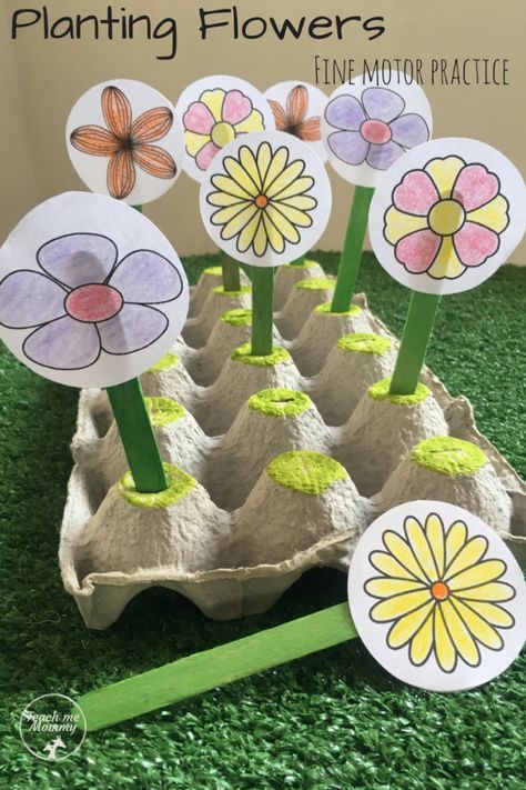 Planting Flowers Fine Motor Practice and more! (Free printable) #teach Flower Activities For Kids, Flower Activity, Fine Motor Practice, Maluchy Montessori, Preschool Garden, Plant Activities, Aktiviti Kanak-kanak, Garden Activities, Plant Crafts