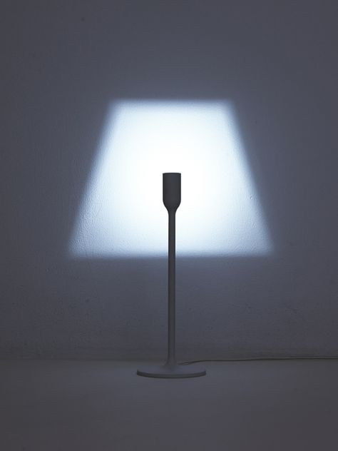 Shady Illusion Lamp | Yanko Design Minimal Lamp, Luminaire Original, Deco Luminaire, Luminaire Design, Lighting Inspiration, Japanese Design, Light Art, Led Lampe, Light And Shadow