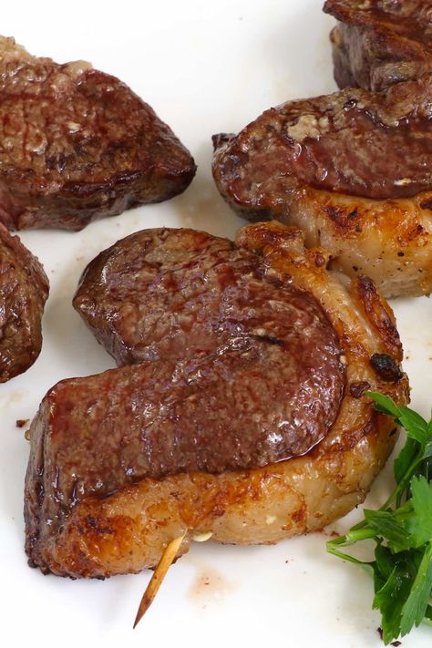 Brazilian Meat Skewers, Espetada Recipe, Fatty Steak, Churrasco Recipe, Picanha Steak, Brazilian Steak, Easy German Recipes, Brazilian Recipes, South American Recipes