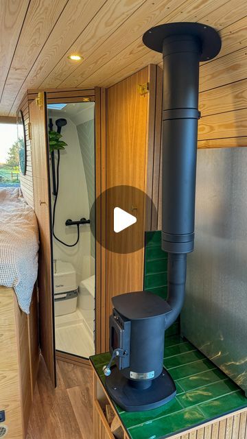 Camper Dreamin' on Instagram: "The bathroom in our Skye layout often gets overlooked, but it’s there, tucked around the corner.  #vanbuild #campervan #camperconversion #vanconversion #vanlifevirals #tinyspaces" Campervan Bathroom, Campervan Layout, Airstream Bathroom, Caravan Interior, Camper Conversion, Tiny Spaces, Van Conversion, Around The Corner, The Bathroom