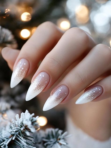 Classy Christmas French Nails, Christmas French Nails Almond, Xmas French Nails Designs, Nails Ideas Holiday, Christmas Nail Designs Acrylic Almond, Christmas Nails Designs Holiday, Simple Elegant Christmas Nails, Sophisticated Christmas Nails, Christmas Elegant Nails