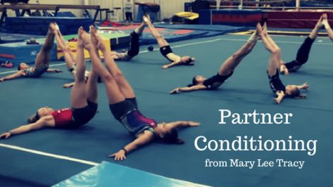 Handball, Mandalas, Partner Conditioning, Gymnastic Conditioning, Gymnastics Games, Gymnastics Warm Ups, Dancing Room, Gymnastics Ideas, Doing It Alone