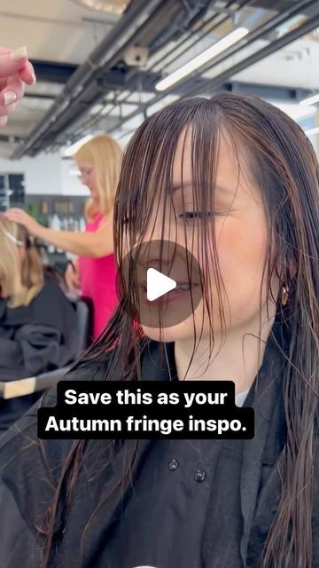 Holly Rudge Independent Hair Stylist on Instagram: "Creating that perfect fringe.   Im predicting an autumn/winter long fringe trend. Fringes look so good with those high neck jumpers and loose hair up styles, siping red wine in front of a fireplace..   Anyone else ready for summer to be done or just me?!   #fringe #longfringe #fringeinspo #longhair #hairreels #bangs #hairideas #watchmework #hairstylist" Fringe Blended Into Hair, Autumn Fringe Hair, Long Hair With Full Fringe, Long Side Bangs With Long Hair, Wedding Guest Hair Fringe, Fringe For Straight Hair, Long Fringe Wavy Hair, Fringe Haircut Long Hair, Cute Fringe Bangs