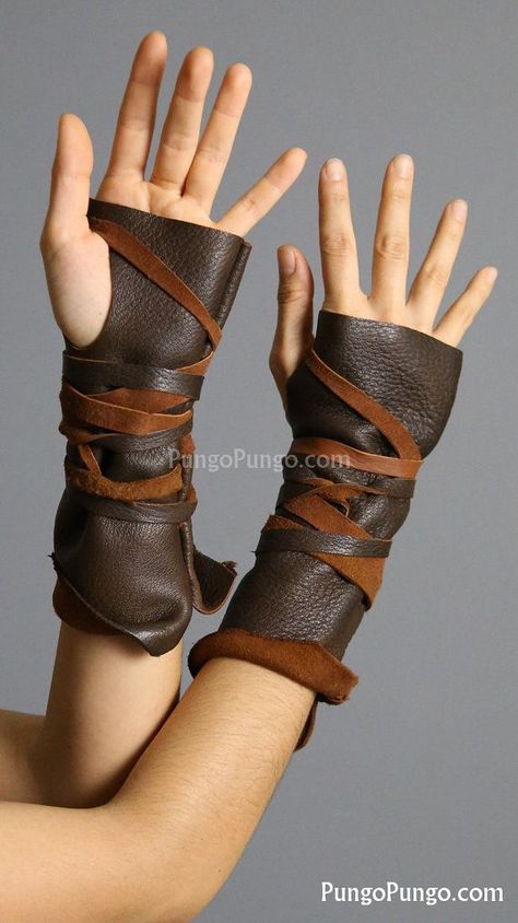 25+ best ideas about Hand gloves on Pinterest | Dinosaur costumes ... Wonder Woman Halloween Costume, Fingerless Leather Gloves, Mode Steampunk, Gloves Long, Burning Man Costume, Wonder Woman Cosplay, Role Play Costume, Wonder Woman Costume, Hand Gloves