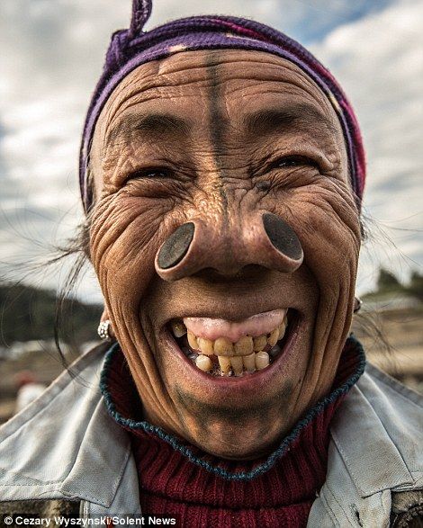 Indian tribe where the woman must have ‘nose plugs’ fitted | Daily Mail Online World Cultures, Tribes Of The World, Foto Portrait, Old Faces, Indian Tribes, Many Faces, People Of The World, Interesting Faces, People Around The World