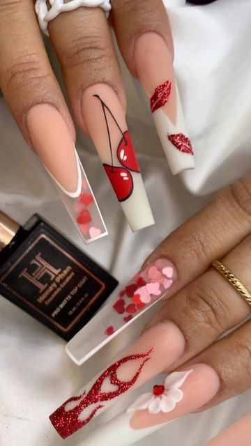 Nail Art Designs Short, Make Nail Art, Coffin Tips, Short Nails Ideas, Valentines Nail Art Designs, Acrylic Nail Designs Coffin, Vday Nails, Gel Paint, Art Pretty