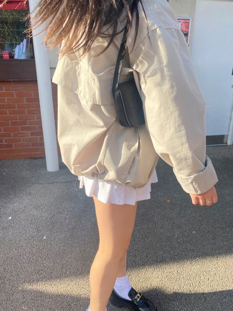 Tennis skirt Beige Jacket Outfit, Beige Jacket, Jacket Outfit, Tennis Skirt, Jacket Outfits, Tennis, Casual Outfits, Skirt