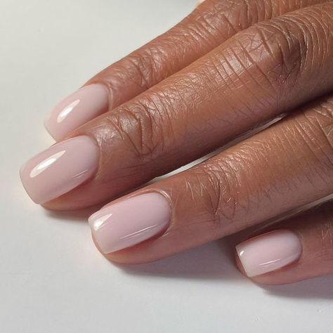 Acrylic Nails Tan Skin, Nails With Tan Skin, Nails On Tanned Skin, Clean Gel Nails, Nails For Tanned Skin, Nail Color For Tan Skin, Uñas Color Nude, Natural Nails Acrylic, Burgundy Nail Polish