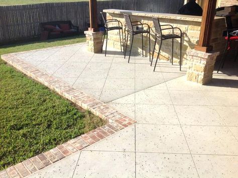 Brick border, scored concrete Salt Finish Concrete, Poured Concrete Patio, Brick Border, Patio Edging, Best Salt, Inground Pool Designs, Country Garden Design, Brick Edging, Cement Patio