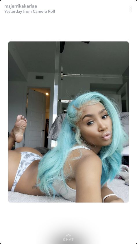 @thejerrikakarlae Jerrika Karlae, Vanity Styles, Style Wavy Hair, Long Weave Hairstyles, Yellow Bone, Bold Hair Color, Creative Hair Color, Men's Long Hairstyles, Birthday Hair