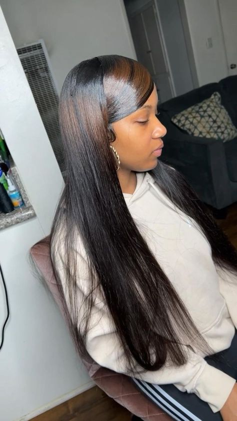 Straight Hair With Bumped Ends, 26 Inch Wig Straight, Swoop Weave, Gyaru Hair, Straightening Natural Hair, Tape Ins, Natural Straight Hair, Homecoming Ideas, Haircut Pictures