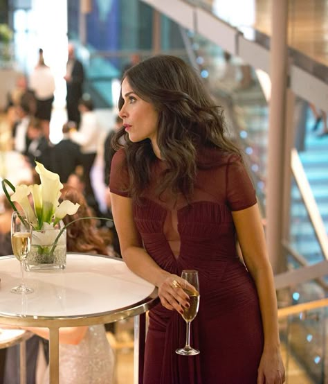 Dana Scott Suits, Abigail Spencer Suits, Friend Crush, Rachel Zane, Lily Tomlin, Ex Gf, Abigail Spencer, Superhero Girl, Suits Outfits