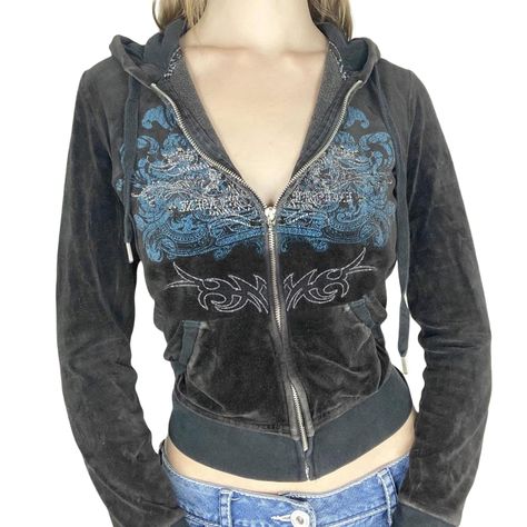 PRICES MAY VARY. ✪Material: High-quality polyester. Women's zip up crop hoodies is durable, breathable, comfortable and light in texture. Wearing it will bring you a pleasant experience. Womens sweatshirts and hoodies, long sleeve sweatshirt for women. ✪Features: Y2k hoodie, grunge sweatshirts women, zip up hoodie women is easy to match. Long sleeves, vintage graphic print, zipper closure, hooded, long drawstring, tighten hem and cuffs, slim fit. ✪Occasion: Vintage graphic hooded sweatshirt is s Sweatshirts Embroidery, Goth Jacket, Lounge Fashion, Autumn Coat, Estilo Hippy, Sweatshirt Aesthetic, Velvet Hoodie, Types Of Coats, Retro Sweatshirts