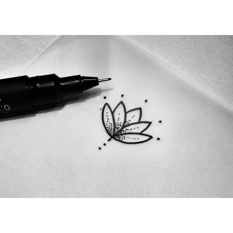 Tattoo Trend, E Tattoo, Symbol Tattoos, Lotus Tattoo, Tattoo Life, Sister Tattoos, Little Tattoos, Trendy Tattoos, Mini Tattoos