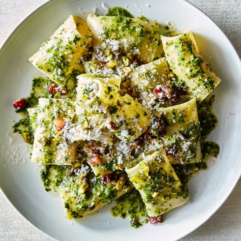 Ramp Pesto Recipe, Ramps Recipe, Ramp Recipes, Spring Pasta Recipes, Ramp Pesto, Light Pasta, Spring Pasta, Pastas Recipes, Canning Ideas