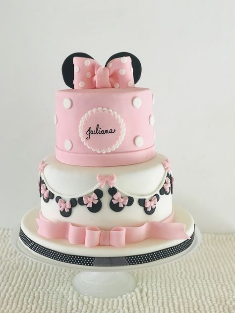 Minnie Mouse Square Cake, Minnie Mouse Cake Design, Elizabeth Second, Cradle Decoration, Minnie Mouse Birthday Cakes, 2nd Birthday Party For Girl, Mini Torte, Bolo Minnie, Minnie Cake