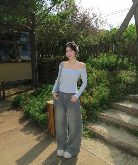 2024 Ootd Trends, Aesthetic Ootd Korean Fashion, Asian Outfits Aesthetic, Picnic Outfit Ideas Summer, Outfits Asian, Viral Aesthetic, Chanel Lipstick, Workout Inspo, Coquette Style